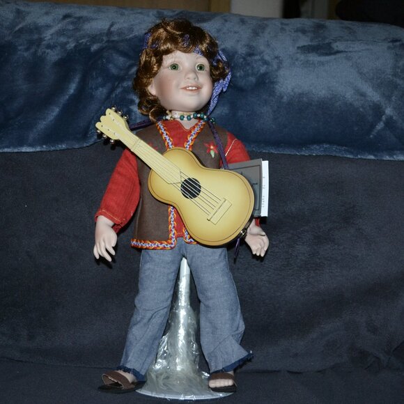 Danbury Mint porcelain Nancy Leslie Hippie Fine Collector Doll - Picture 1 of 10